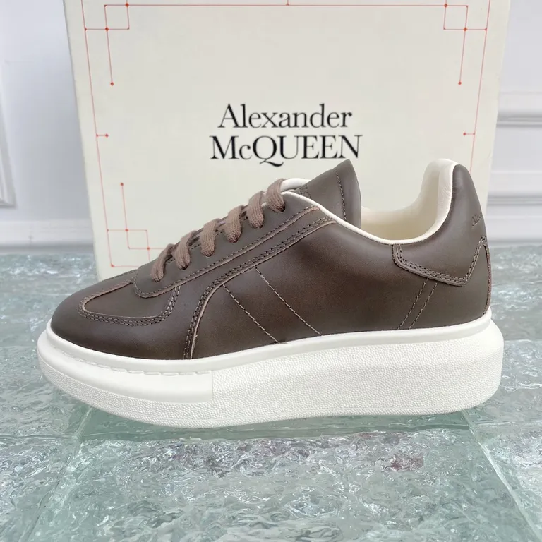 Alexander McQueen Shoe 